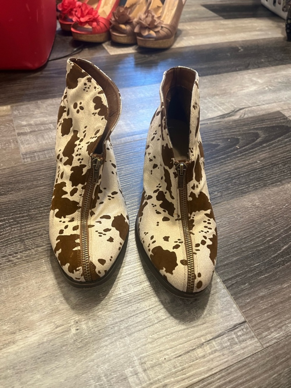 Pierre Dumas Cowprint Ankle Booties - White & Brown - Picture 3 of 5